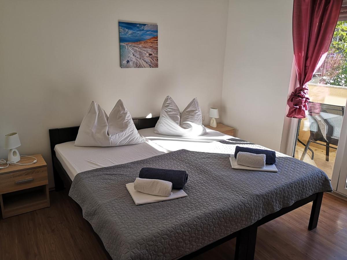 Dva Dukata Panzió Biograd Na Moru Kültér fotó